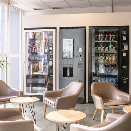 B&B Hotel Lyon Венисьё Экстерьер фото
